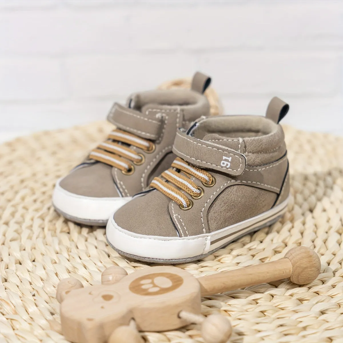 Ankle-High First-Walker Boots for Baby Boys - Soft, Non-Slip, Hook-and-Loop Fastener, Fabric Lining, Round Toe, PU Upper, Perfect for Indoor Walking, Fall and Winter Seasons