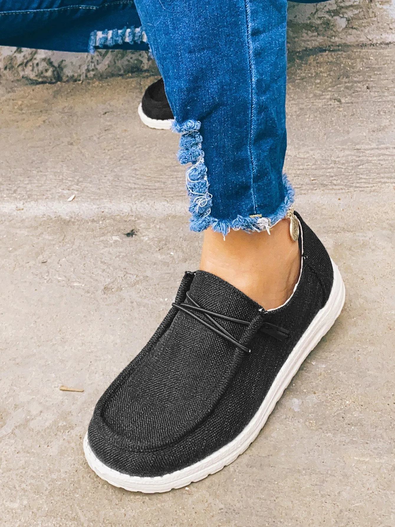 Casual Shoes with Lace Up Front
