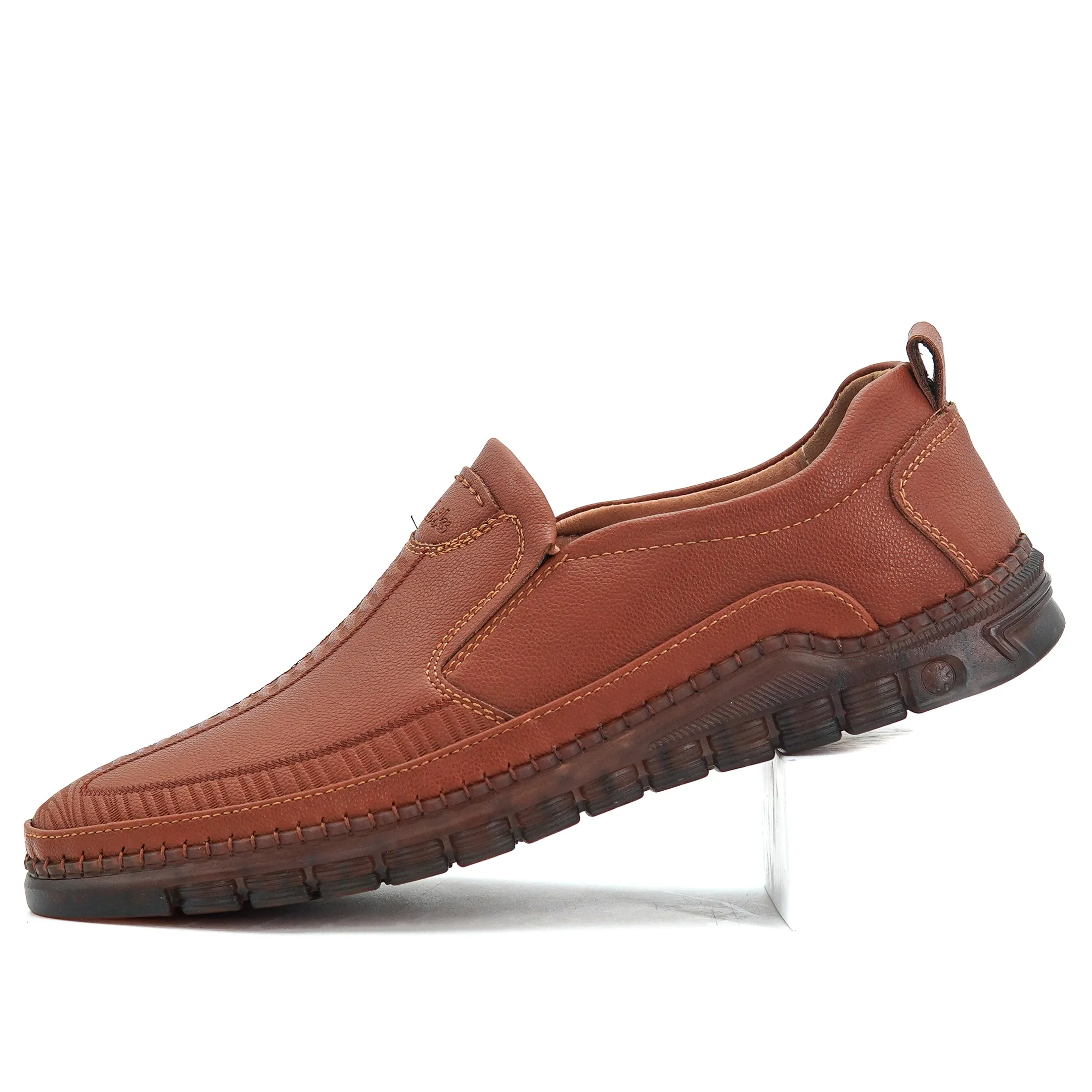 Clarks 109-10
