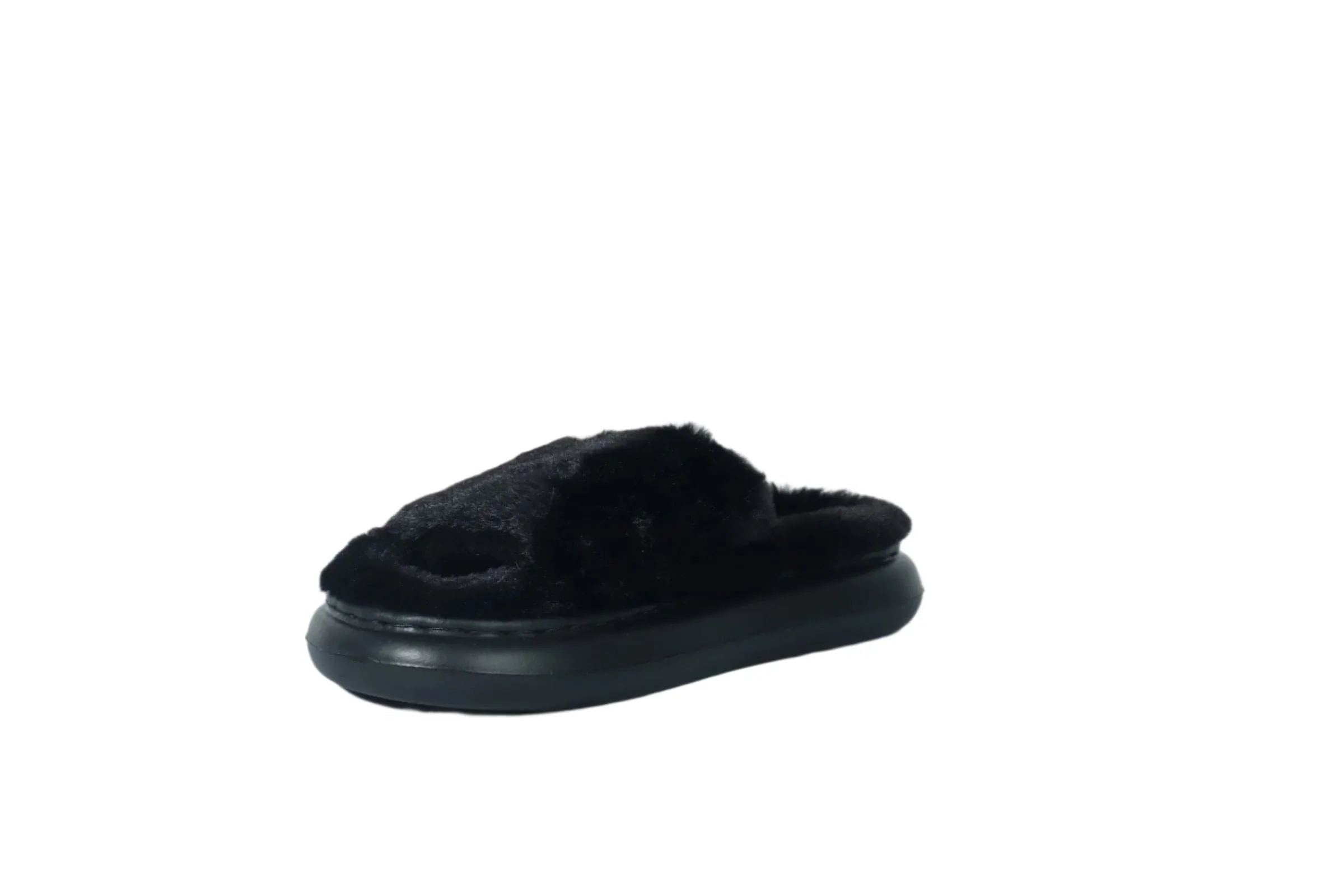 ESCAPE - Comfy one strap faux fur slipper