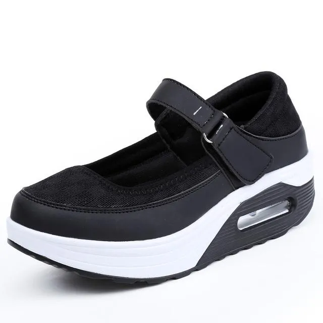 Eva Women's Black Platform Shoes