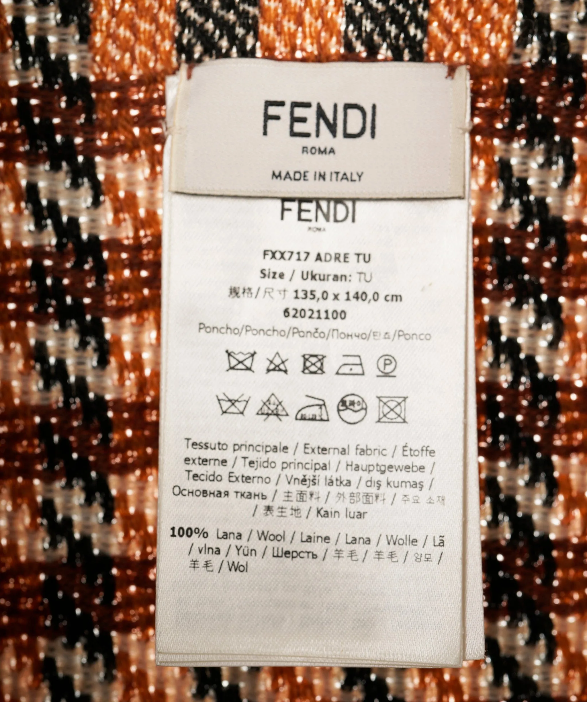 Fendi Logo Poncho ALC0808