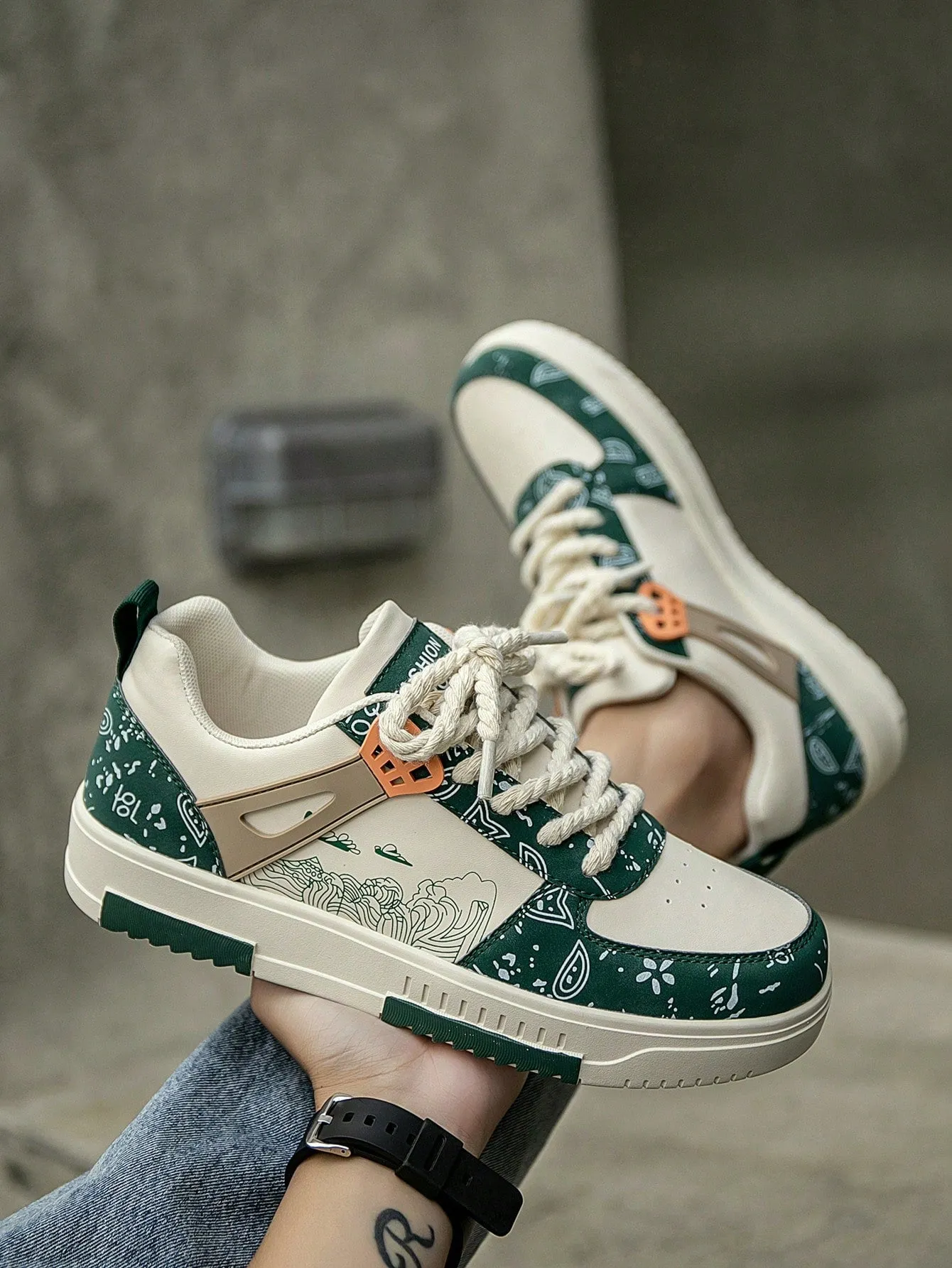 Men's Niche Color Block Lace-Up Front Flat Casual Sports Shoes, Random Print Pattern Comfortable Street Couple Sneakers