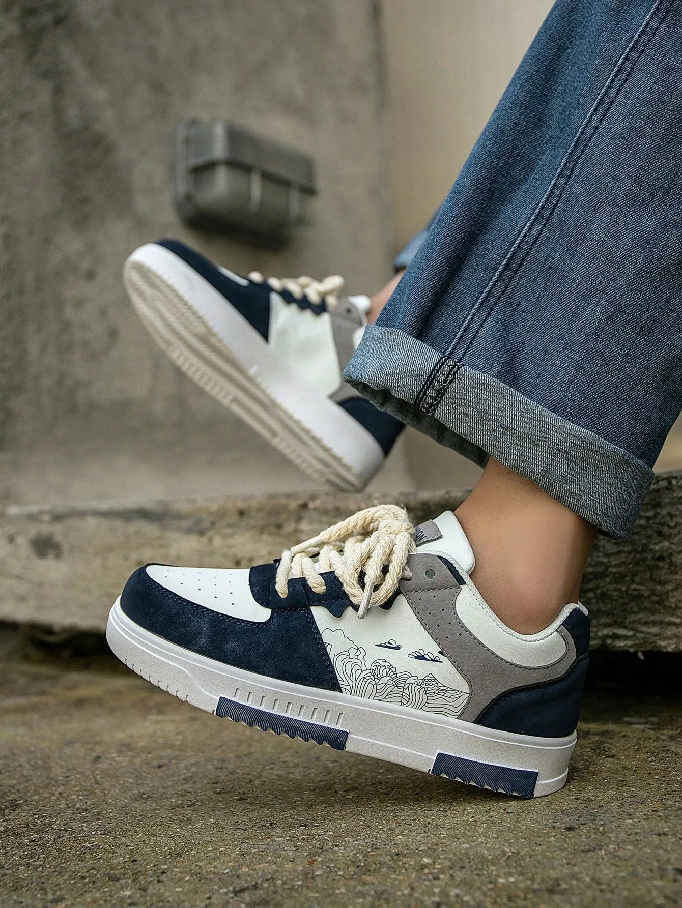 Men's Niche Color Block Lace-Up Front Flat Casual Sports Shoes, Random Print Pattern Comfortable Street Couple Sneakers