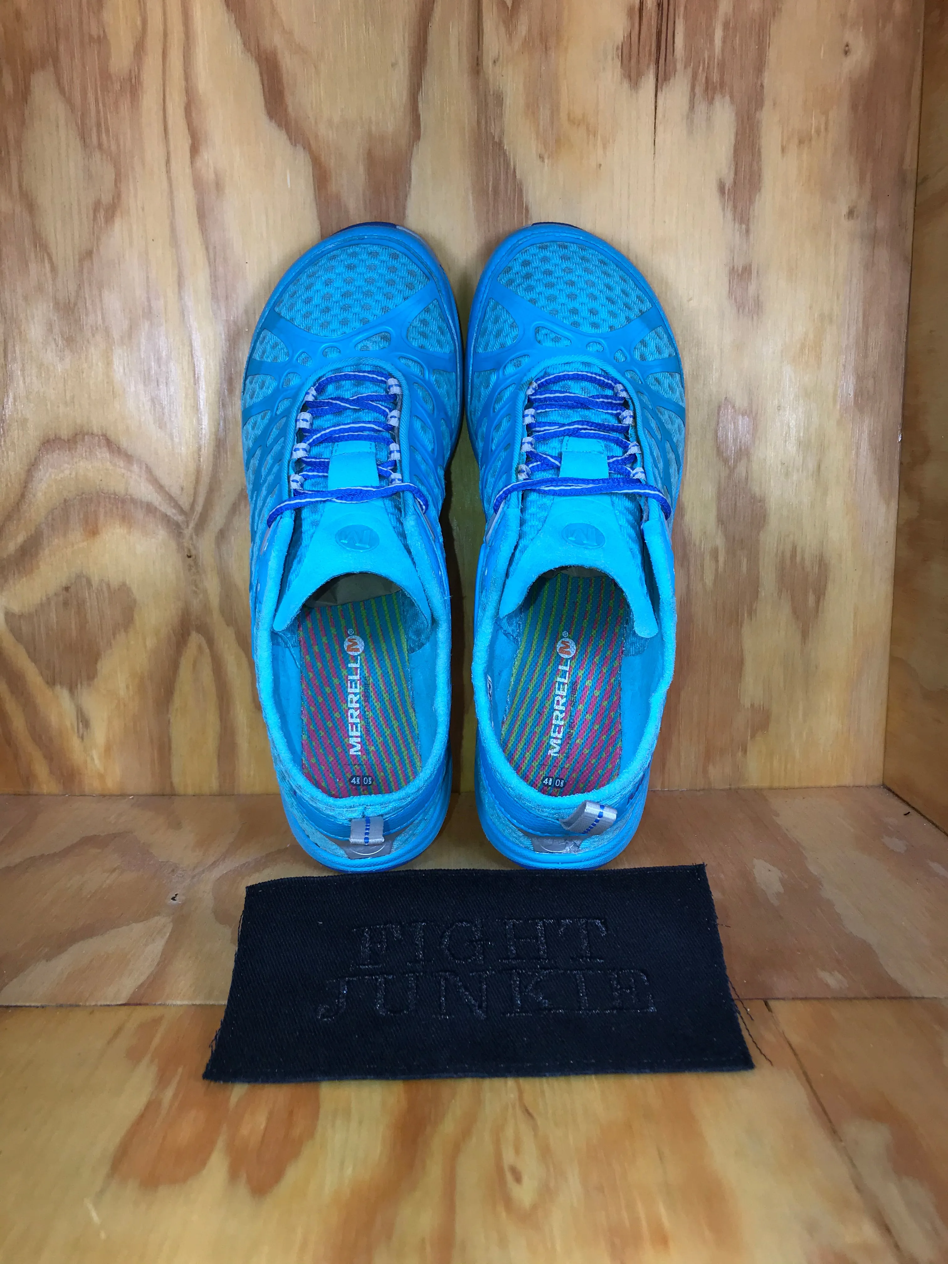MERRELL BAREFOOT CRUSH GLOVE Womens Size 9.5 Water Resistant Aqua Blue Shoes Sneakers