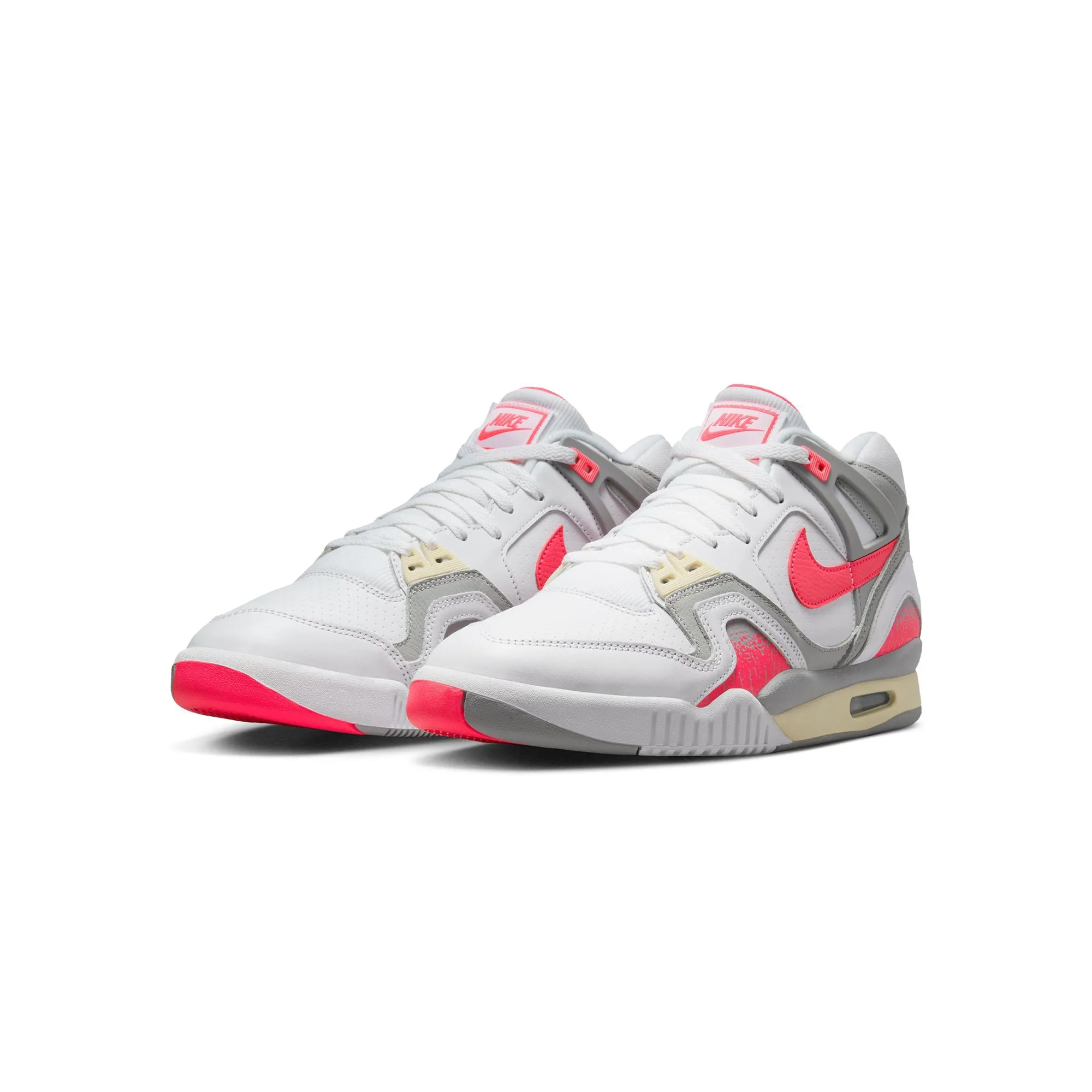 Nike Mens Air Tech Challenge 2 Shoes