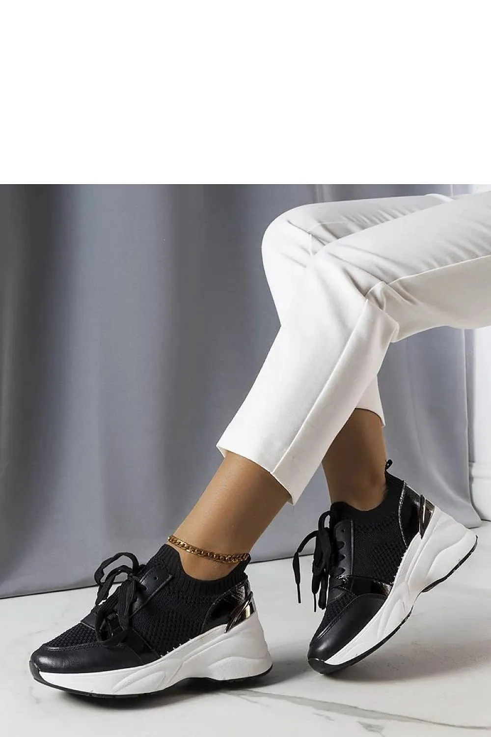 Sneakers model 207992 Solea