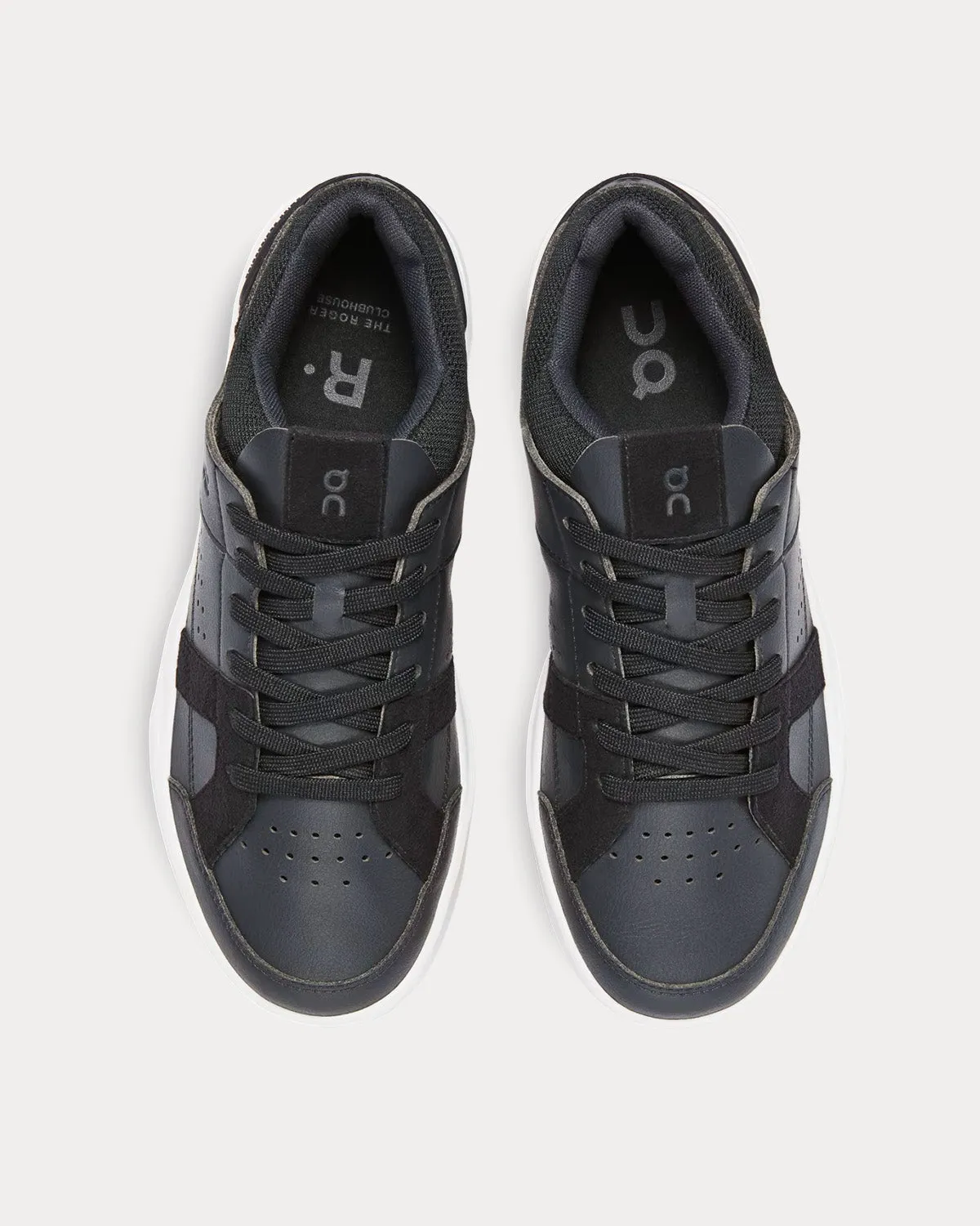 THE ROGER Clubhouse Black / White Low Top Sneakers