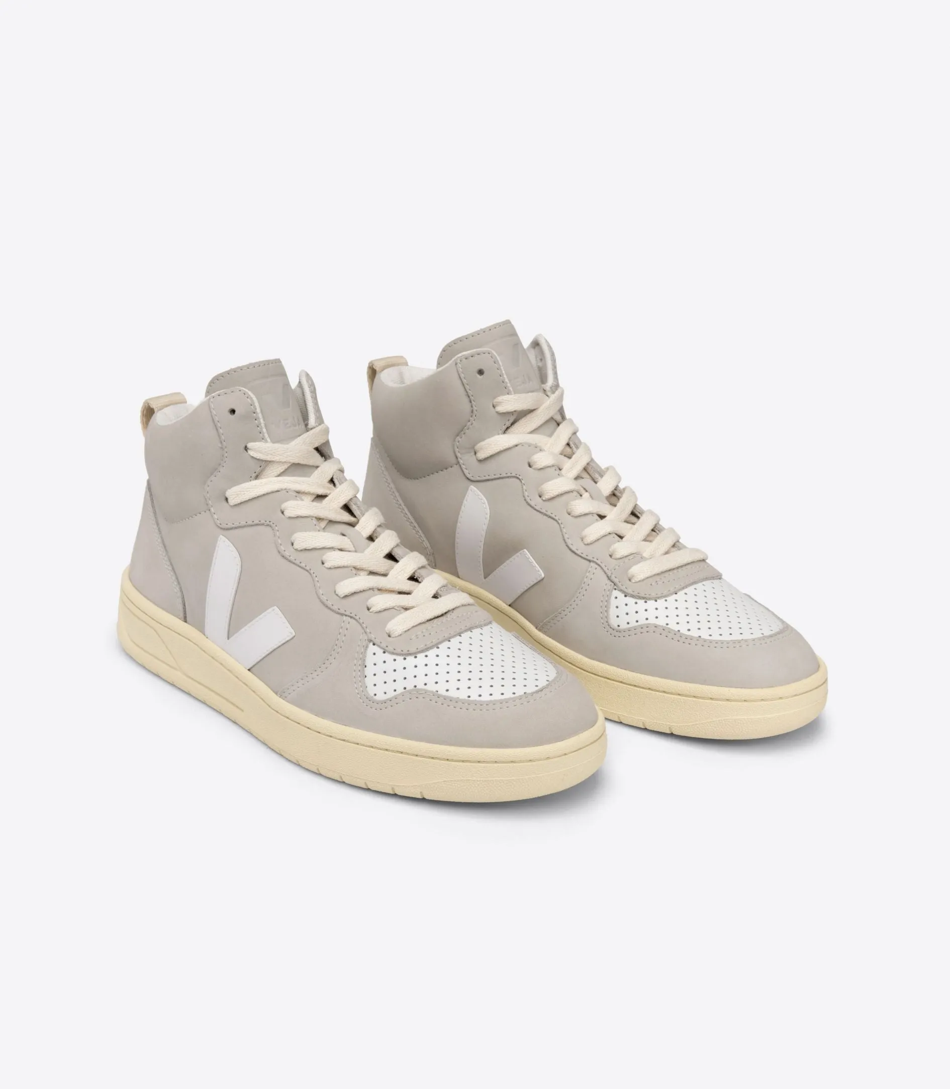 Veja - V-15 Nubuck in Natural White