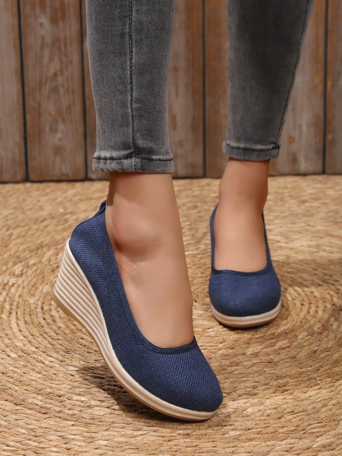 Women Minimalist Slip On Shoes