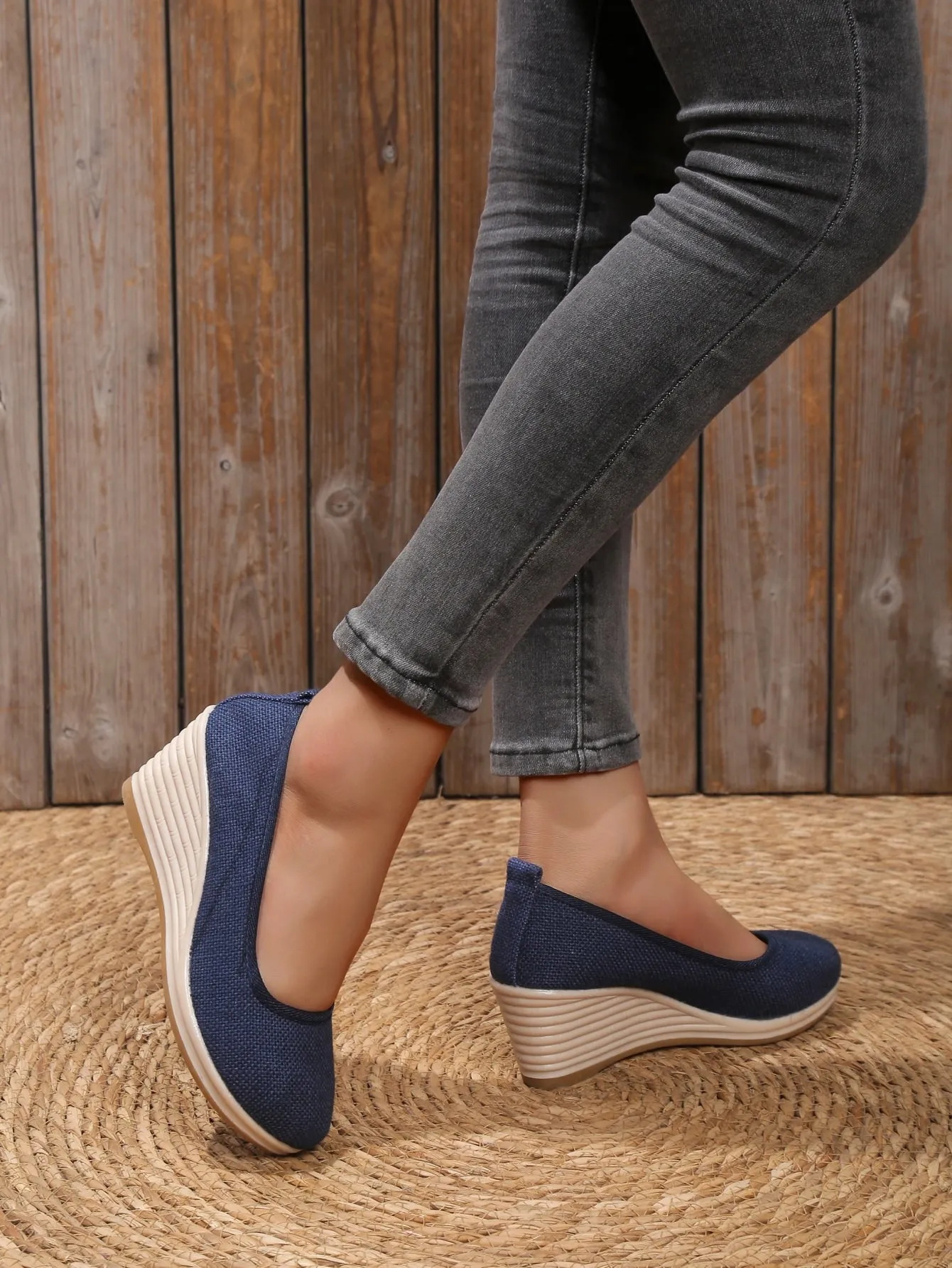 Women Minimalist Slip On Shoes